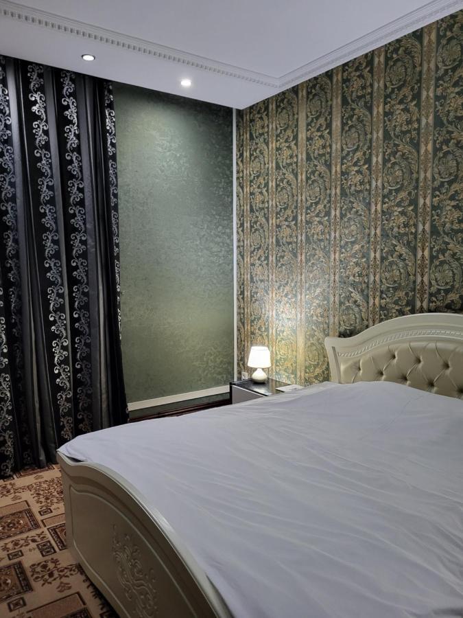 Seoul Hotel Shymkent Exterior photo