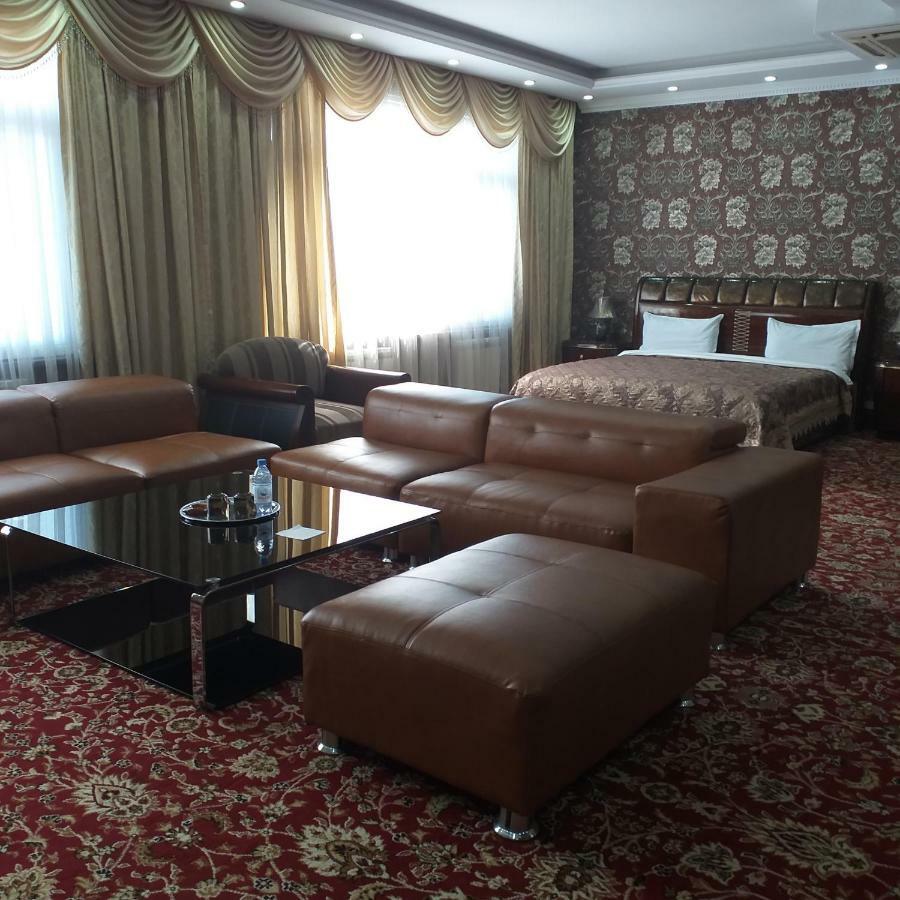 Seoul Hotel Shymkent Exterior photo